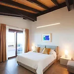Le Tre Civette - Residenza Di Campagna 4*