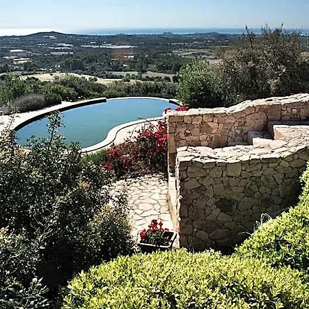Le Tre Civette - Residenza Di Campagna B&B 4*